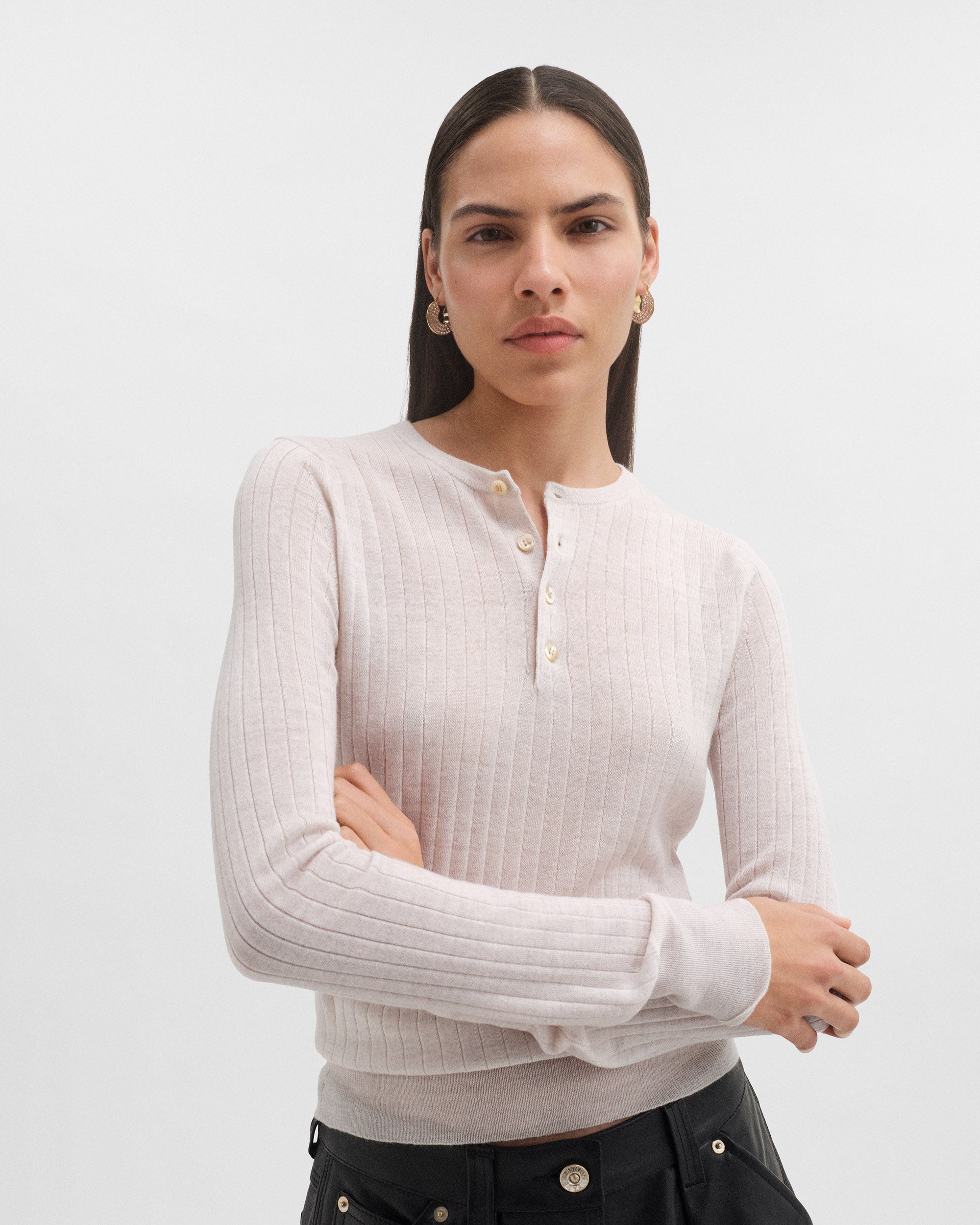 WOMENSWEAR