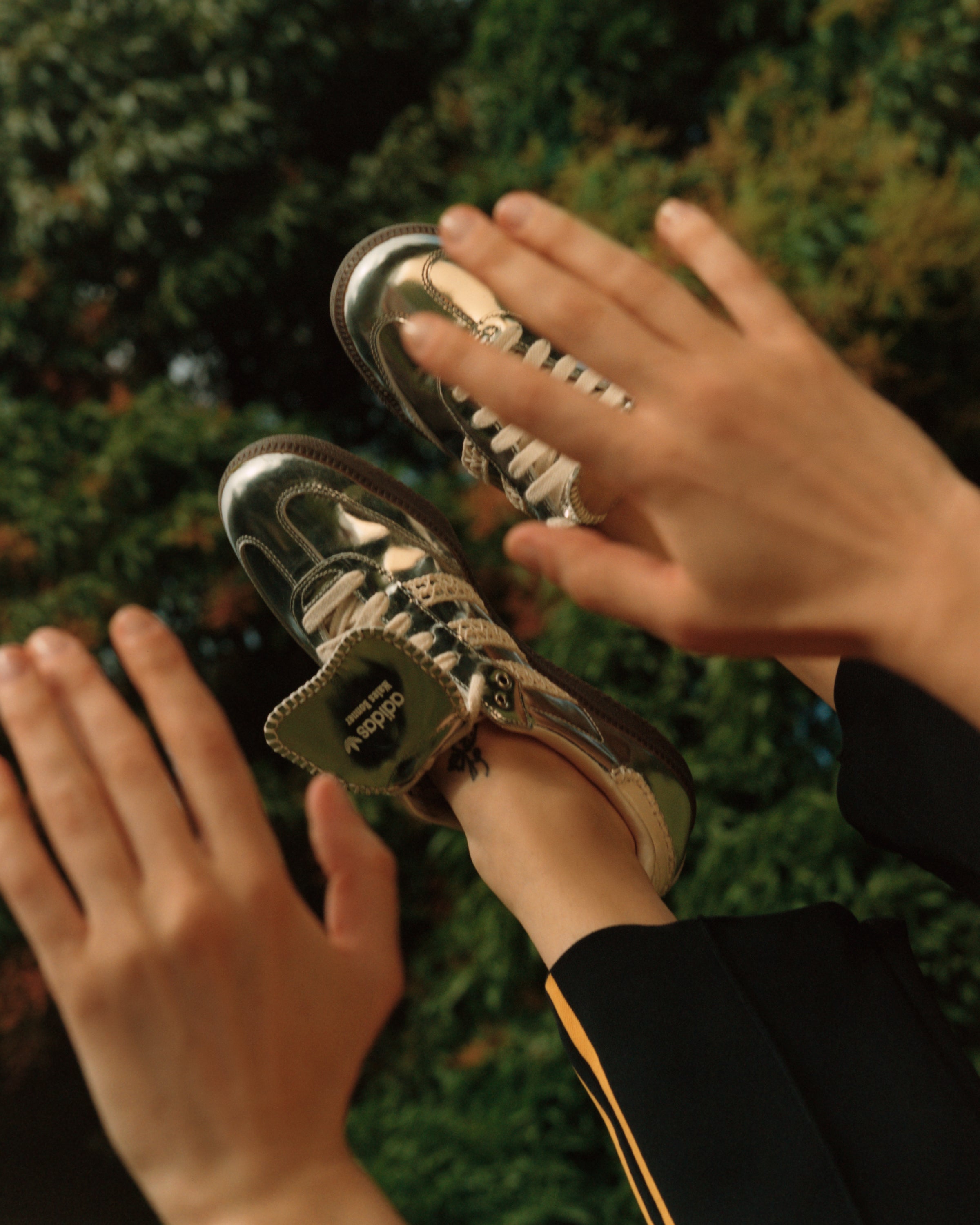 靴 adidas Originals Wales boneer 23.5 adidas x Wales Bonner Samba OG - Collegiate Navy / Wonder